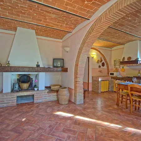 Montecchio Sleeps 6 With Pool Appartamento Cortona