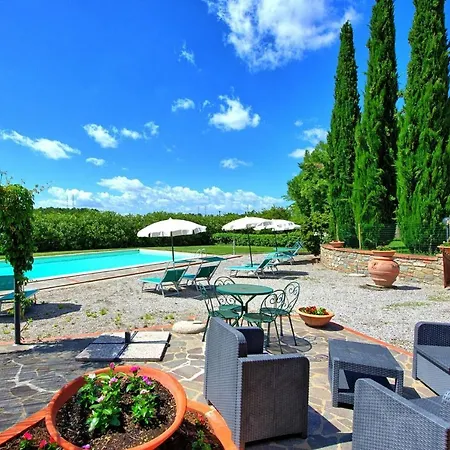 Appartamento Montecchio Sleeps 6 With Pool *